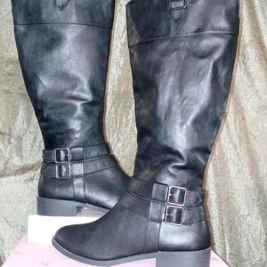 American Eagle knee high boot